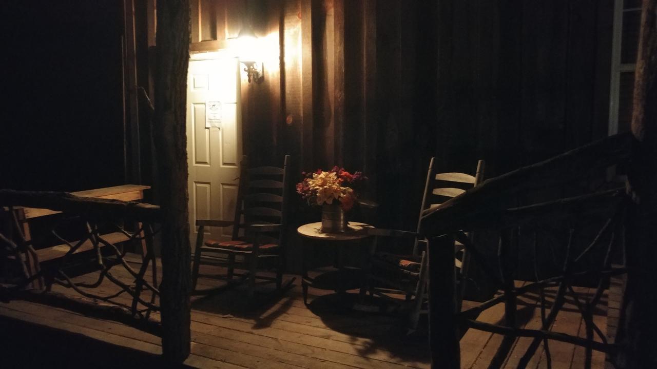 Arrowmont Stables & Cabins Cullowhee Luaran gambar